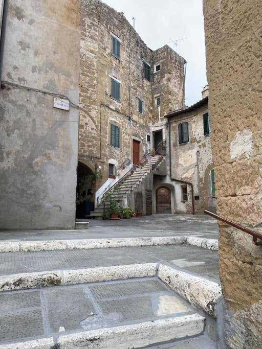 Апартаменти La Sorpresa Sul Bastione With Panoramic Balcony Пітільяно Екстер'єр фото