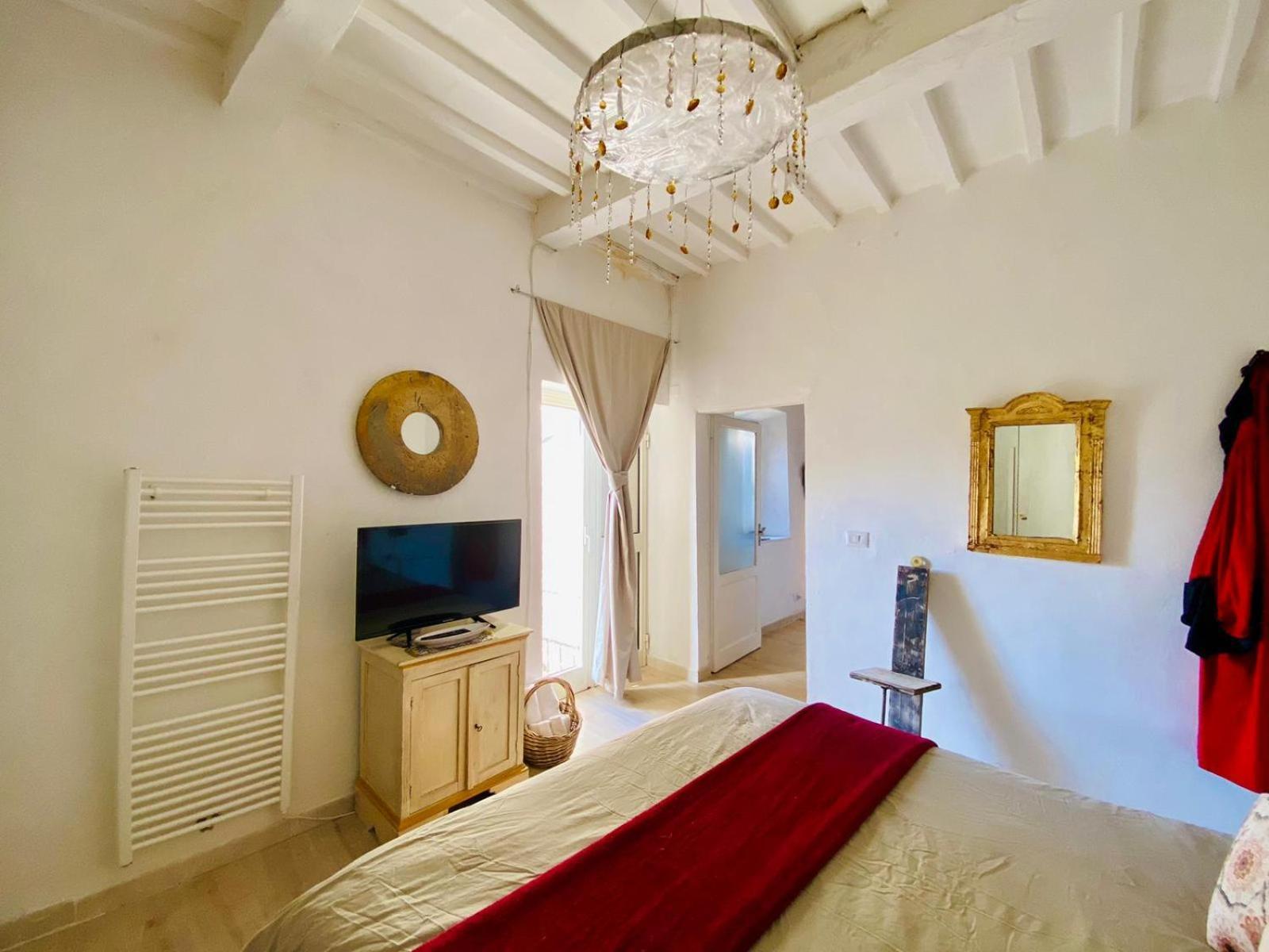 Апартаменти La Sorpresa Sul Bastione With Panoramic Balcony Пітільяно Екстер'єр фото
